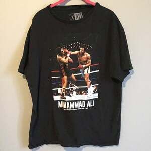 Muhammad Ali Boxing Tee Black XL Float Like A Butterfly Sting Like A Bee